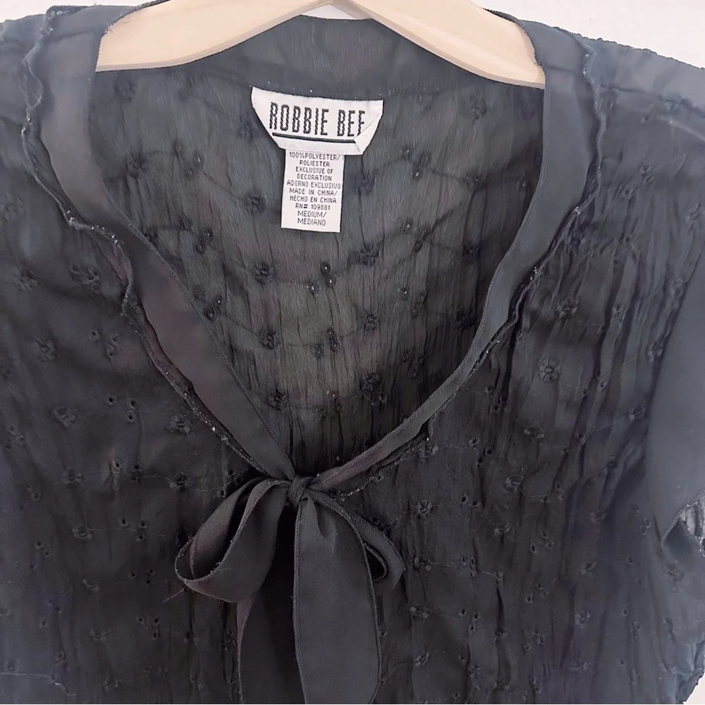 Vintage Robbie Bee Ascot Tie Chic Black Sheer Top Short Sleeve - Picture 2 of 4